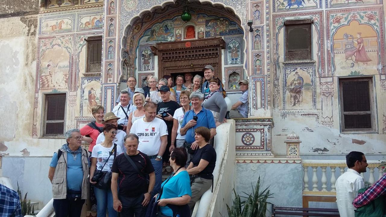 Hotel Radhika Haveli, Mandawa Mandāwa Exterior foto